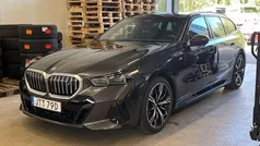 Koksmetal Brugt 2025 BMW i5 M Sport Sedan | 554.900 kr. (Fair pris)