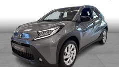 Brugt 2024 Toyota Aygo Active Hatchback | 149.900 kr. (Fair pris)