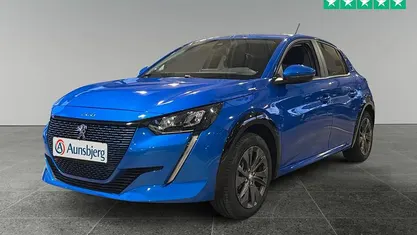 Blå met. Brugt 2021 Peugeot e-208 Active Hatchback | 124.500 kr. (Fair pris)