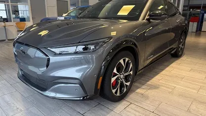 Brugt Ford Mustang Mach-E Extended Range 216 kW (294 HK) 2024 Gråmetal SUV