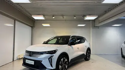 Hvidnacrémedsorttag Brugt 2025 Renault Scénic Techno MPV | 279.900 kr. (Fair pris)