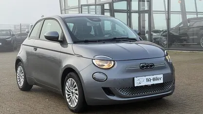 Gråmetal Brugt 2022 Fiat 500e Action Hatchback | 96.800 kr. (Fair pris)