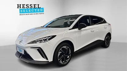 Brugt MG MG4 EV Luxury 150 kW (204 HK) 2022 Hvid Hatchback