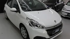 Hvid Brugt 2015 Peugeot 208 Active+ Hatchback | 49.900 kr. (Fair pris)