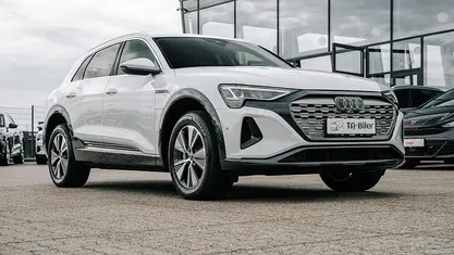 Hvid Brugt 2024 Audi Q8 e-tron Advanced SUV | 419.800 kr. (God pris)