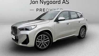 Brugt BMW iX1 M Sport 150 kW (204 HK) 2024 Sølvmetal SUV