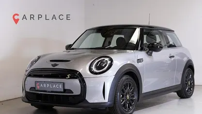 Gråmetal Brugt 2023 Mini Cooper SE Essential Hatchback | 169.900 kr. (Fair pris)