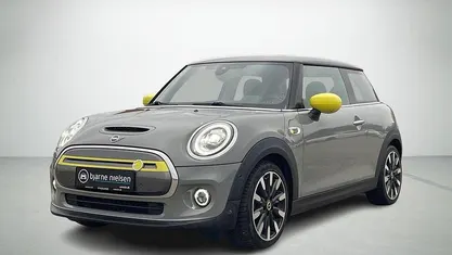 Grå Brugt 2020 Mini Cooper SE Essential Hatchback | 129.900 kr. (Fair pris)