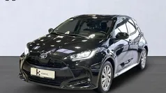 Brugt 2022 Toyota Yaris Hybrid Active Hatchback | 179.900 kr. (Fair pris)