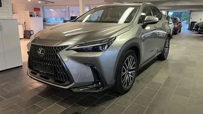 Sølvmetal Brugt 2022 Lexus NX450h+ Luxury Line SUV | 359.900 kr. (Super pris)
