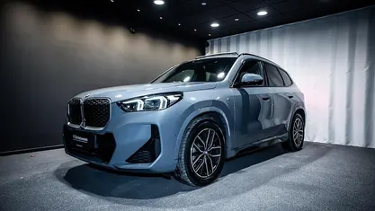 Brugt BMW iX1 M Sport 150 kW (204 HK) 2024 Farve: grå SUV