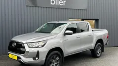 Sølvmetal Brugt 2021 Toyota HiLux T3 Afhentning | 259.900 kr.