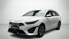 Hvidmetal Brugt 2023 Kia Ceed Sportswagon Stationcar | 199.900 kr. (Fair pris)