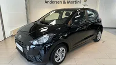 Sort Brugt 2022 Hyundai i10 Essential Hatchback | 117.700 kr. (Fair pris)