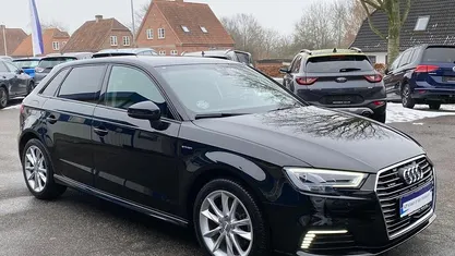 Brugt Audi A3 Sportback e-tron Sport 204 HK (150 kW) 2017 Sortmetal Hatchback