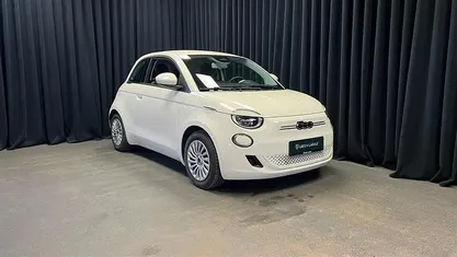 Brugt Fiat 500e Icon 86 kW (118 HK) 2023 Solid white Hatchback