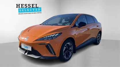 Brugt MG MG4 EV Luxury 150 kW (204 HK) 2023 Orange Hatchback