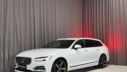 Hvid Brugt 2017 Volvo V90 Inscription Stationcar | 219.900 kr. (Fair pris)
