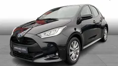 Night sky black Brugt 2023 Toyota Yaris Hybrid Active Hatchback | 224.900 kr. (Fair pris)