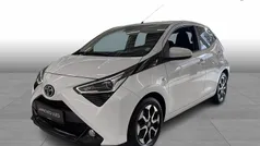 Hvid Brugt 2020 Toyota Aygo x-press Hatchback | 89.900 kr. (Fair pris)