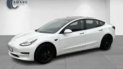 Brugt Tesla Model 3 Standard Range 208 kW (283 HK) 2021 Sedan