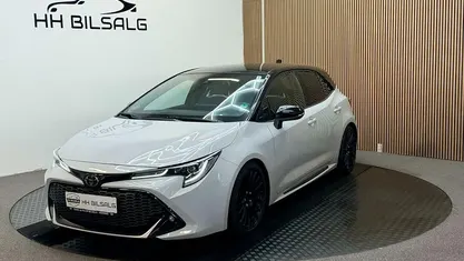Hvid Brugt 2020 Toyota Corolla Sport Hatchback | 219.700 kr. (Fair pris)