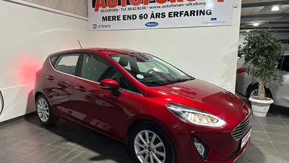 Rødmetal Brugt 2019 Ford Fiesta Titanium Hatchback | 104.900 kr. (God pris)
