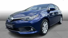 Dark blue Brugt 2018 Toyota Auris Hybrid Comfort Hatchback | 109.900 kr. (God pris)