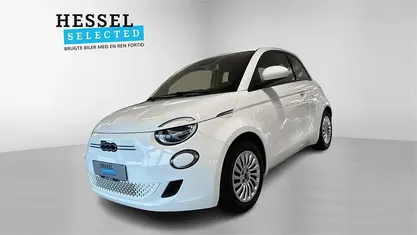 Hvid Brugt 2023 Fiat 500e Action Hatchback | 94.900 kr. (Fair pris)