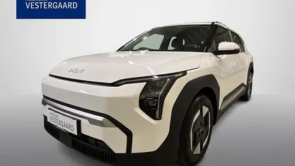 Hvid Ny 2025 Kia EV3 Air SUV | 227.600 kr. (God pris)