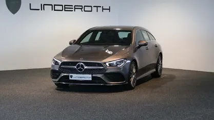 Gråmetal Brugt 2020 Mercedes CLA250 Shooting Brake AMG line Stationcar | 3.700 kr.