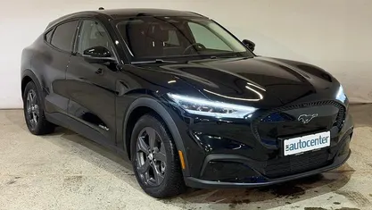 Brugt Ford Mustang Mach-E Standard Range 197 kW (269 HK) 2021 Sortmetal SUV