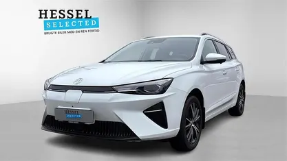 Brugt MG MG5 EV Luxury 130 kW (177 HK) 2022 Hvid Stationcar