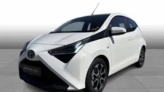 White flash Brugt 2019 Toyota Aygo X-plore Hatchback | 79.900 kr. (Fair pris)