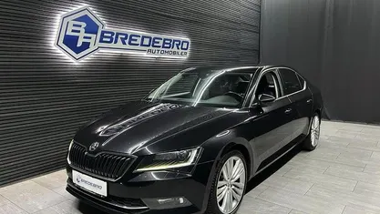 Sortmetal Brugt 2017 Skoda Superb Style Hatchback | 184.500 kr. (Fair pris)