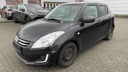 Brugt Suzuki Swift Style 90 HK (66 kW) 2015 Sort Hatchback