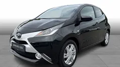 211 black mc Brugt 2017 Toyota Aygo X-Black II Hatchback | 79.900 kr. (Fair pris)