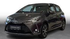 Koksgrå Brugt 2020 Toyota Yaris Limited Hatchback | 129.900 kr. (God pris)