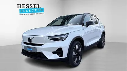Ny Volvo XC40 Plus 175 kW (238 HK) 2025 Crystal white SUV