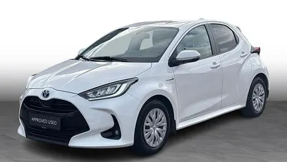 Brugt Toyota Yaris H3 116 HK (85 kW) 2021 Pure white Hatchback