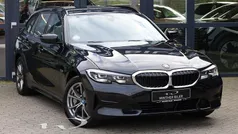 Sortmetal Brugt 2022 BMW 330e Sport Line Stationcar | 254.900 kr.
