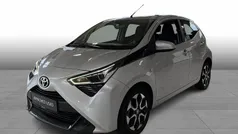 1e7 satin silver Brugt 2019 Toyota Aygo X-plore Hatchback | 94.900 kr. (Fair pris)