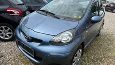Blå Brugt 2010 Toyota Aygo Hatchback | 25.990 kr. (Fair pris)