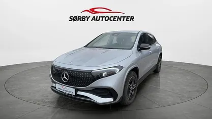 Sølvmetal Brugt 2024 Mercedes EQA250+ AMG line SUV | 314.900 kr. (God pris)