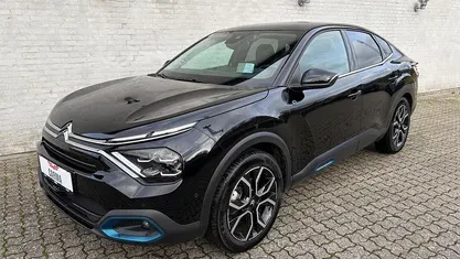 Sortmetal Brugt 2023 Citroën e-C4 Shine Sedan | 149.900 kr. (God pris)