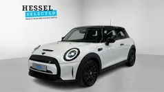 Hvid Brugt 2023 Mini Cooper Essential Hatchback | 162.900 kr. (Fair pris)