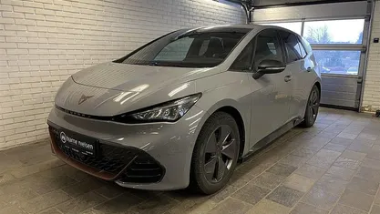Grå Brugt 2022 Cupra Born High Hatchback | 174.900 kr. (God pris)