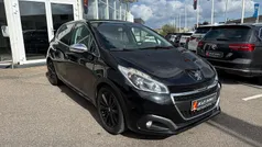 Sort Brugt 2017 Peugeot 208 Allure Sky Hatchback | 69.800 kr. (God pris)