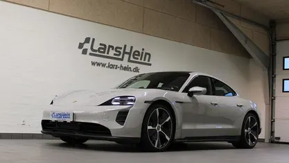 Brugt Porsche Taycan 4S Performance Package 360 kW (490 HK) 2020 Grå Sedan