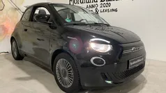 Sortmetal Brugt 2022 Fiat 500e Icon Cabriolet | 131.900 kr. (Fair pris)